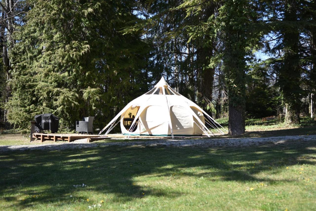 Glamping At La Source Saint-Pierre-d'Argencon