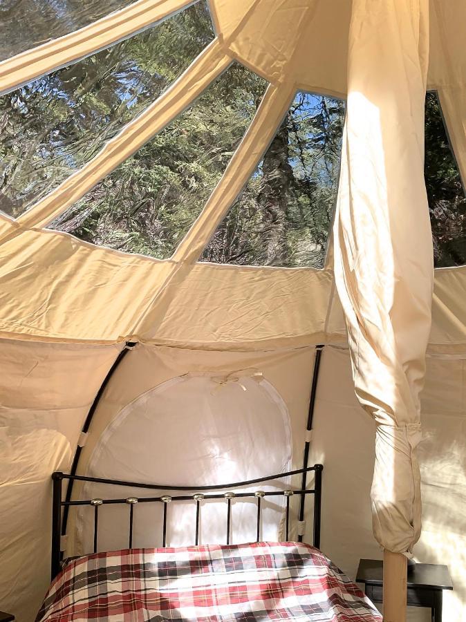 Tente de luxe Glamping At La Source Saint-Pierre-d'Argencon